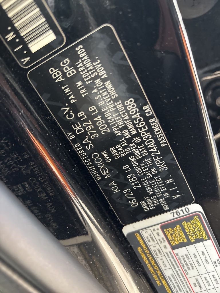 Thumbnail: 2023 Kia Forte - 5