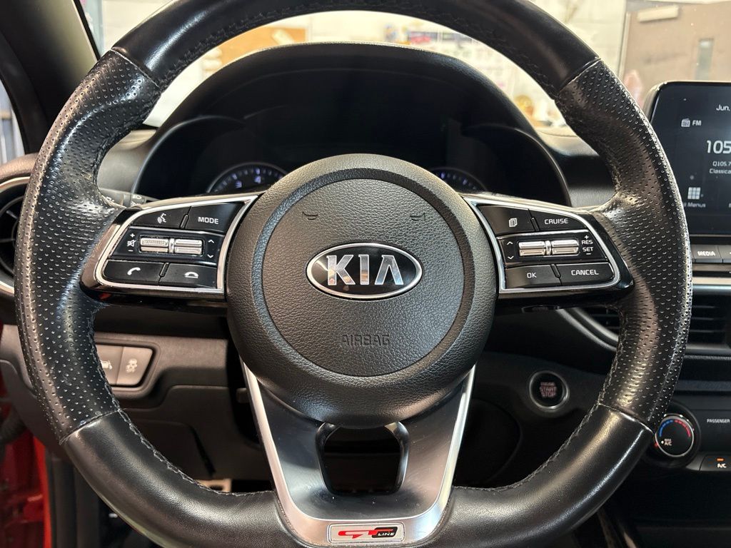 Thumbnail: 2021 Kia Forte - 8