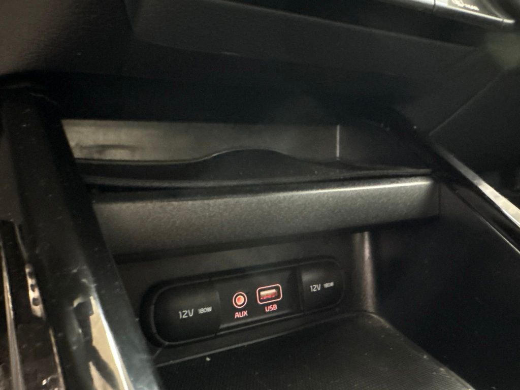 Thumbnail: 2021 Kia Forte - 27
