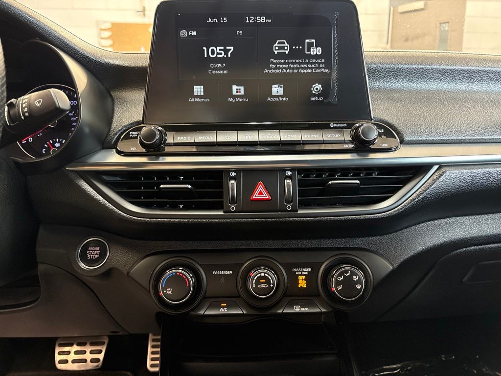 Thumbnail: 2021 Kia Forte - 14
