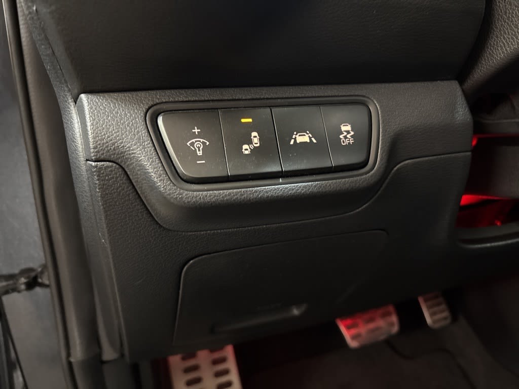 Thumbnail: 2020 Kia Forte - 25