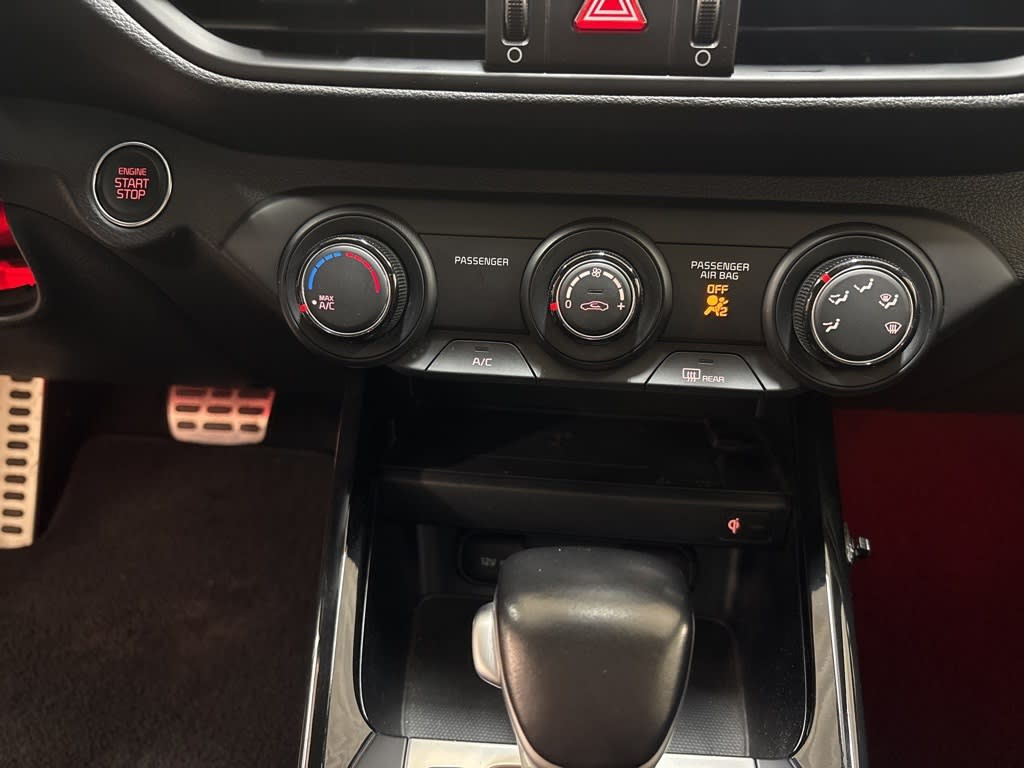 Thumbnail: 2020 Kia Forte - 28