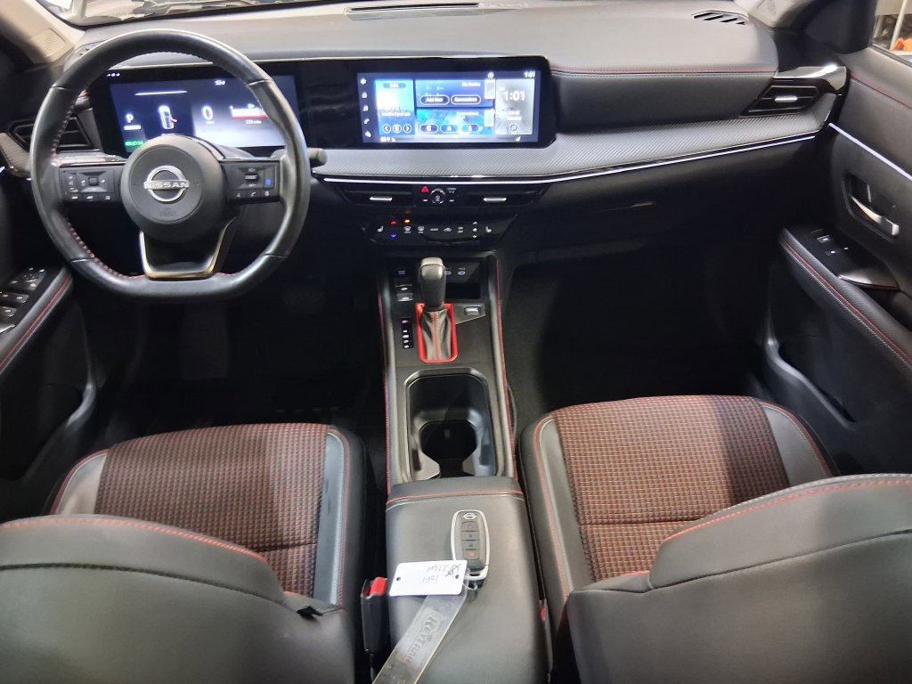 Thumbnail: 2025 Nissan Kicks - 13