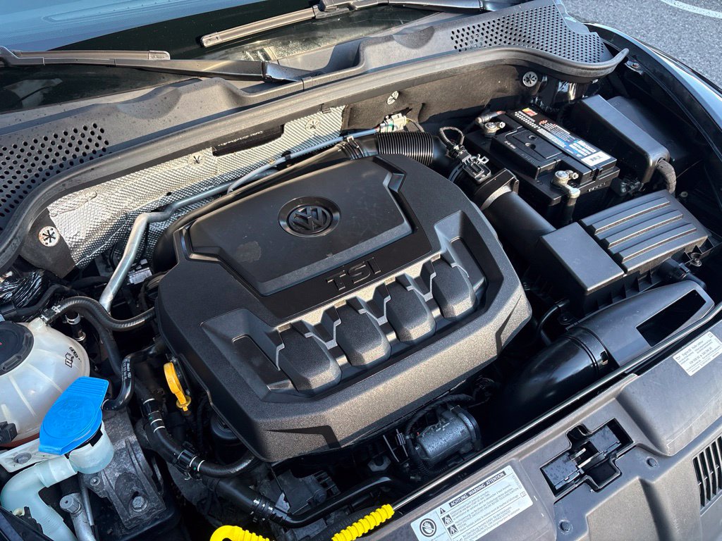 Thumbnail: 2018 Volkswagen Beetle - 7