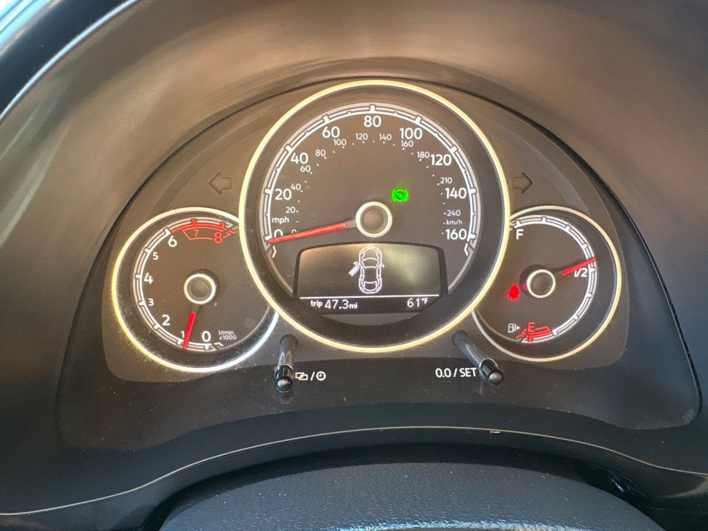 Thumbnail: 2018 Volkswagen Beetle - 15