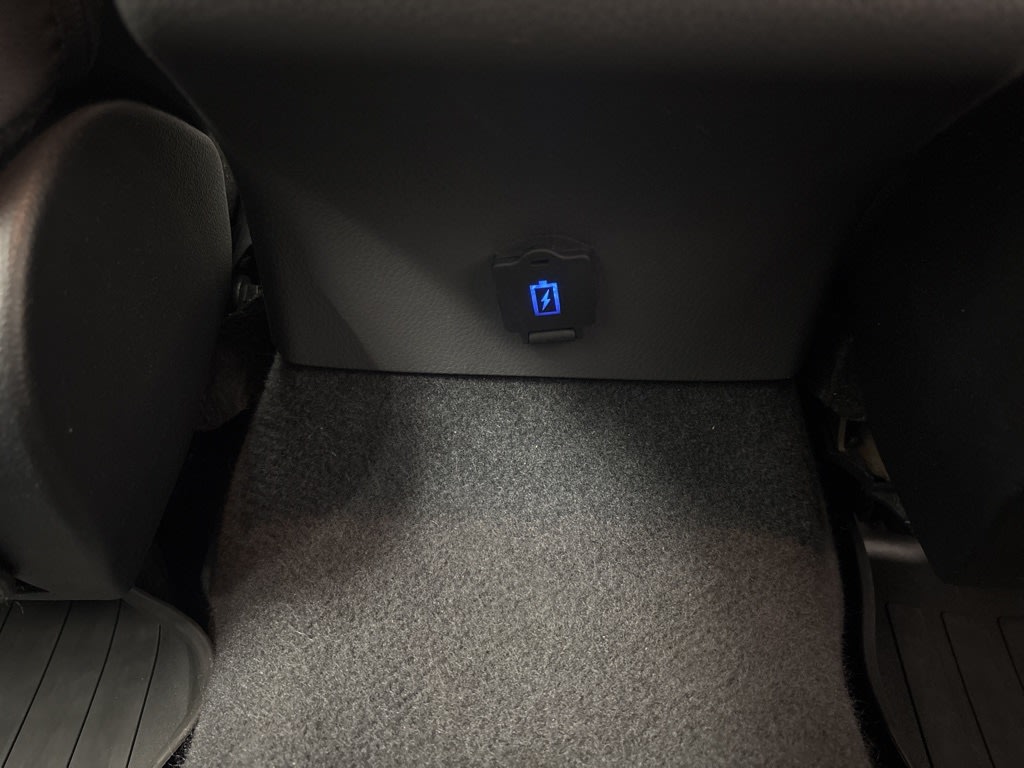 Thumbnail: 2024 Toyota Camry - 33