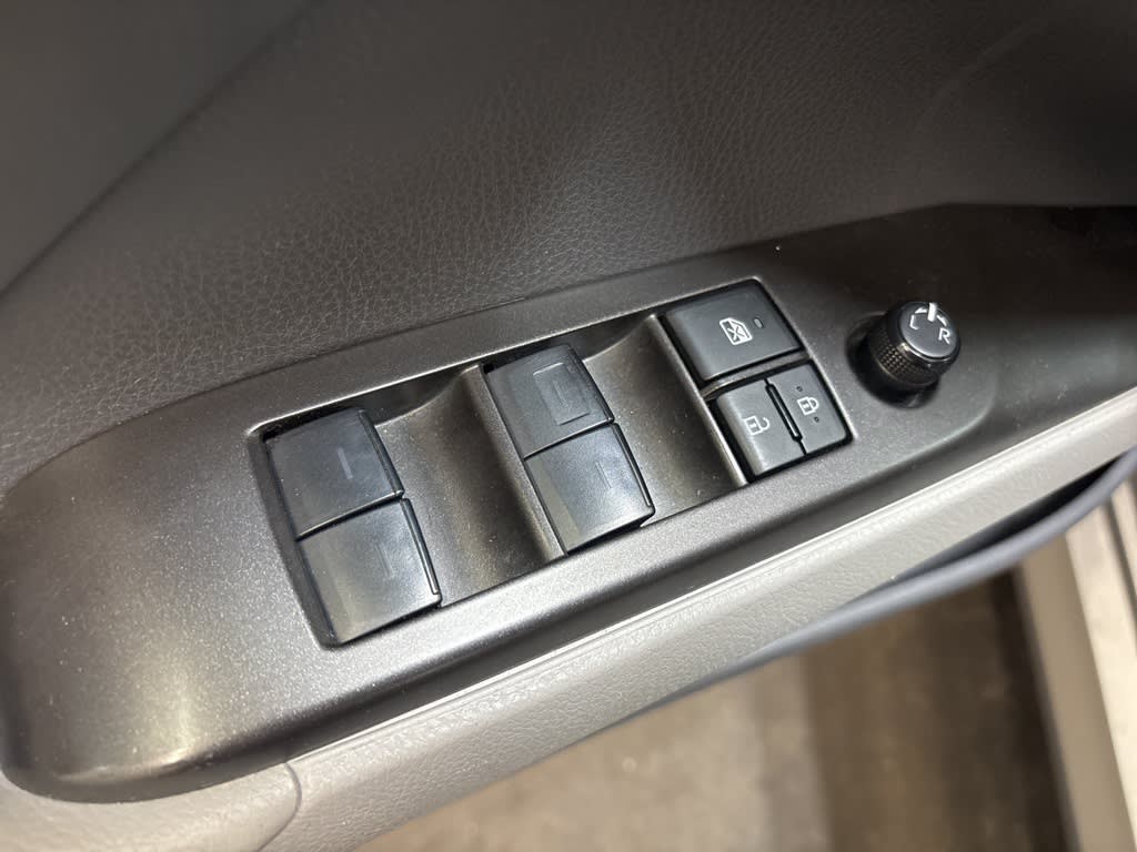 Thumbnail: 2024 Toyota Camry - 20