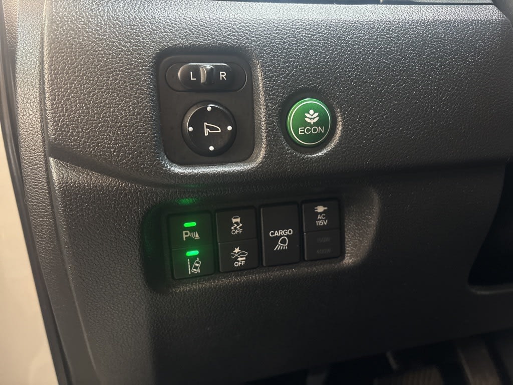 Thumbnail: 2020 Honda Ridgeline - 22