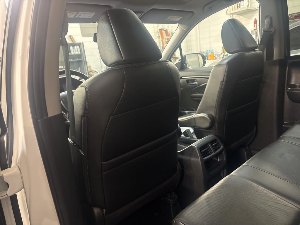 Thumbnail: 2020 Honda Ridgeline - 32