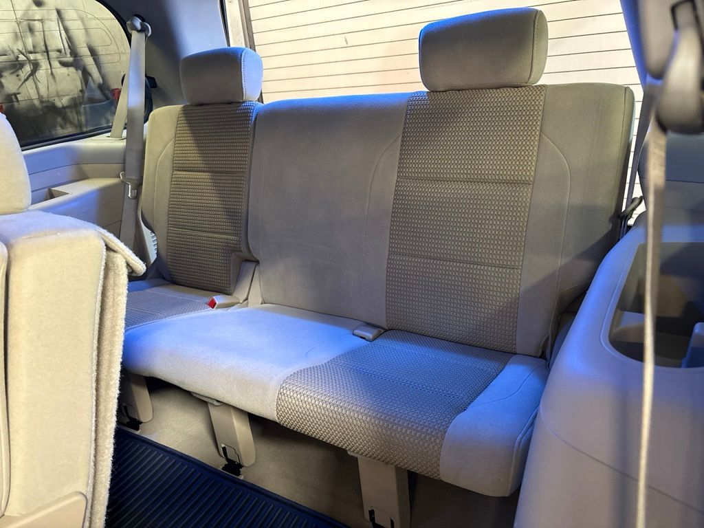 Thumbnail: 2015 Nissan Armada - 38