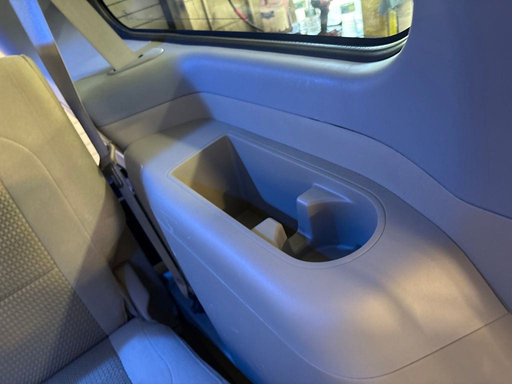 Thumbnail: 2015 Nissan Armada - 39