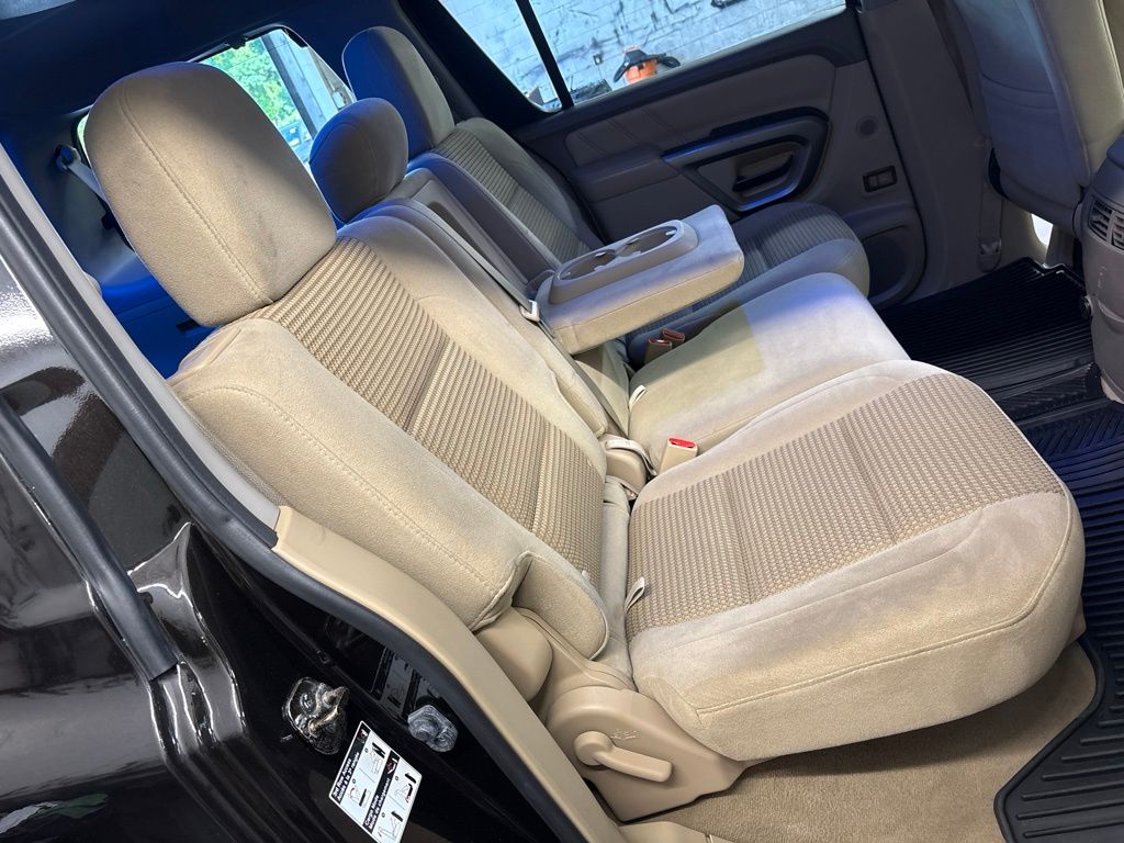 Thumbnail: 2015 Nissan Armada - 44