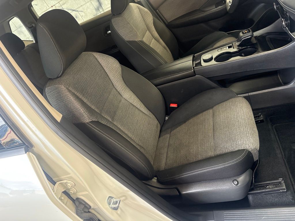 Thumbnail: 2021 Nissan Rogue - 40