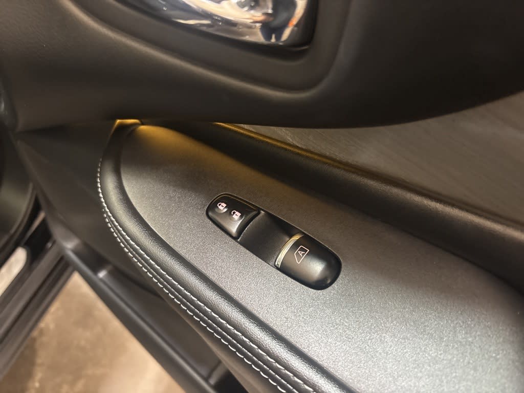 Thumbnail: 2018 Nissan Murano - 6