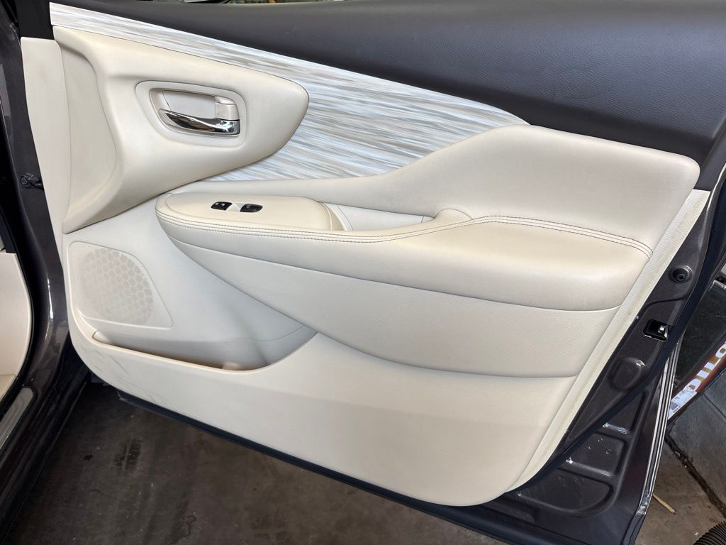 Thumbnail: 2017 Nissan Murano - 42