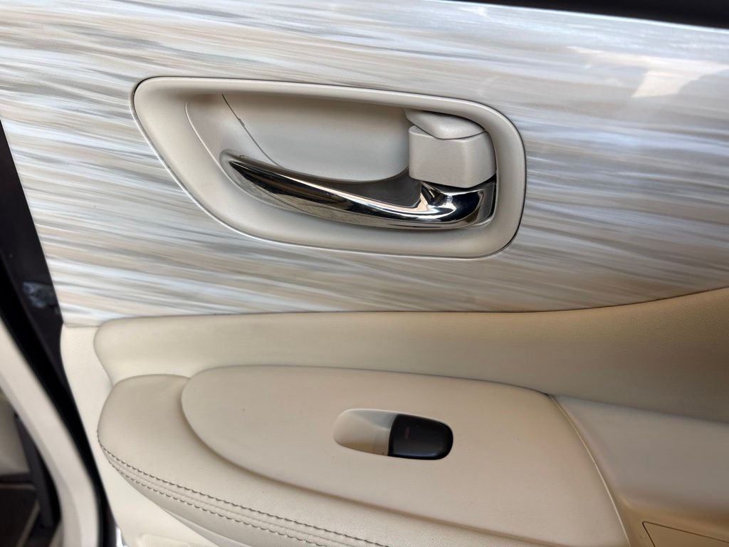 Thumbnail: 2017 Nissan Murano - 39