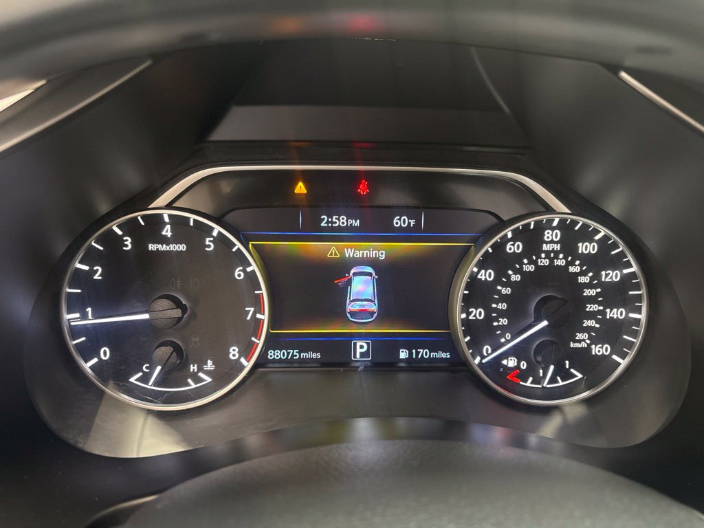 Thumbnail: 2016 Nissan Murano - 16
