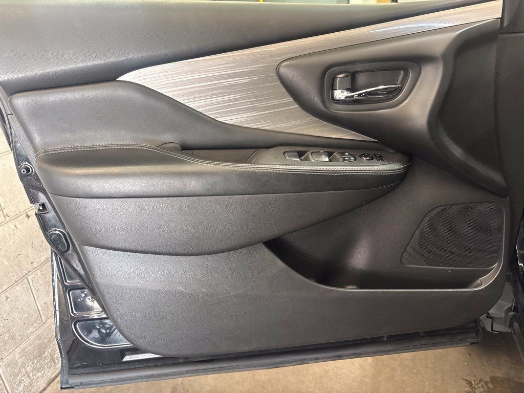 Thumbnail: 2016 Nissan Murano - 22