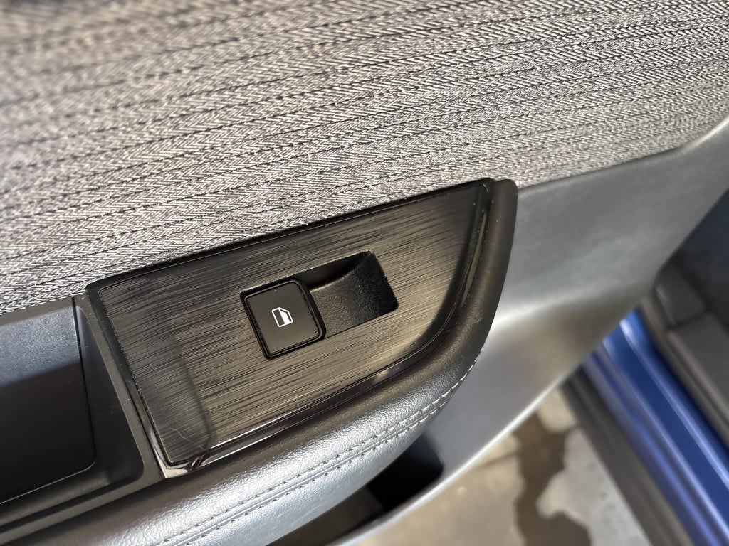 Thumbnail: 2022 Nissan Rogue - 35