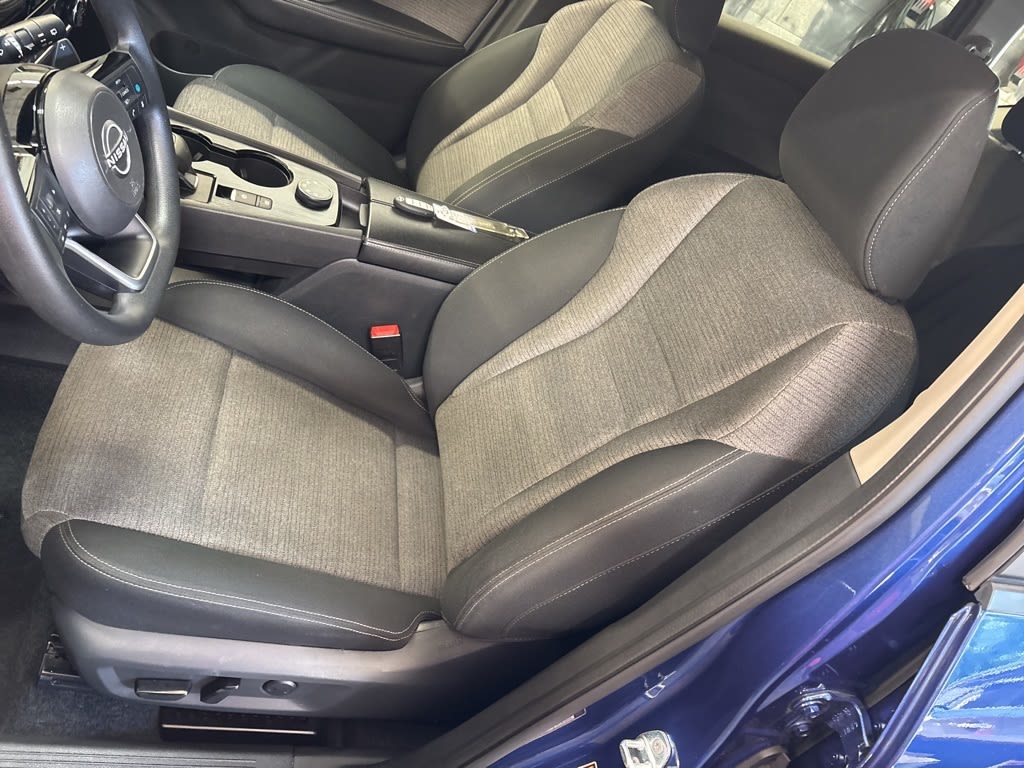 Thumbnail: 2022 Nissan Rogue - 9