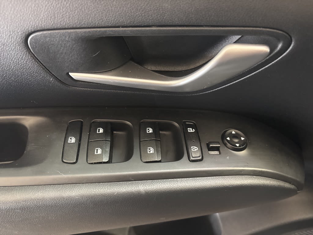 Thumbnail: 2023 Hyundai Tucson - 22