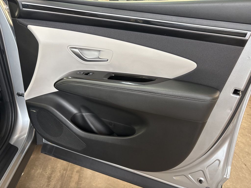 Thumbnail: 2023 Hyundai Tucson - 41