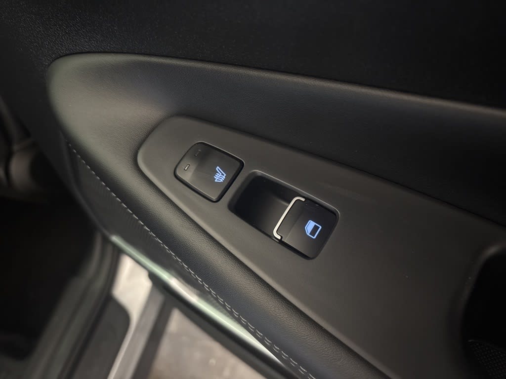 Thumbnail: 2023 Hyundai Santa Fe - 37