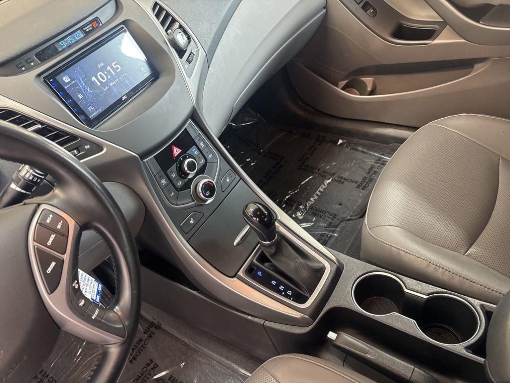 Thumbnail: 2015 Hyundai Elantra - 14
