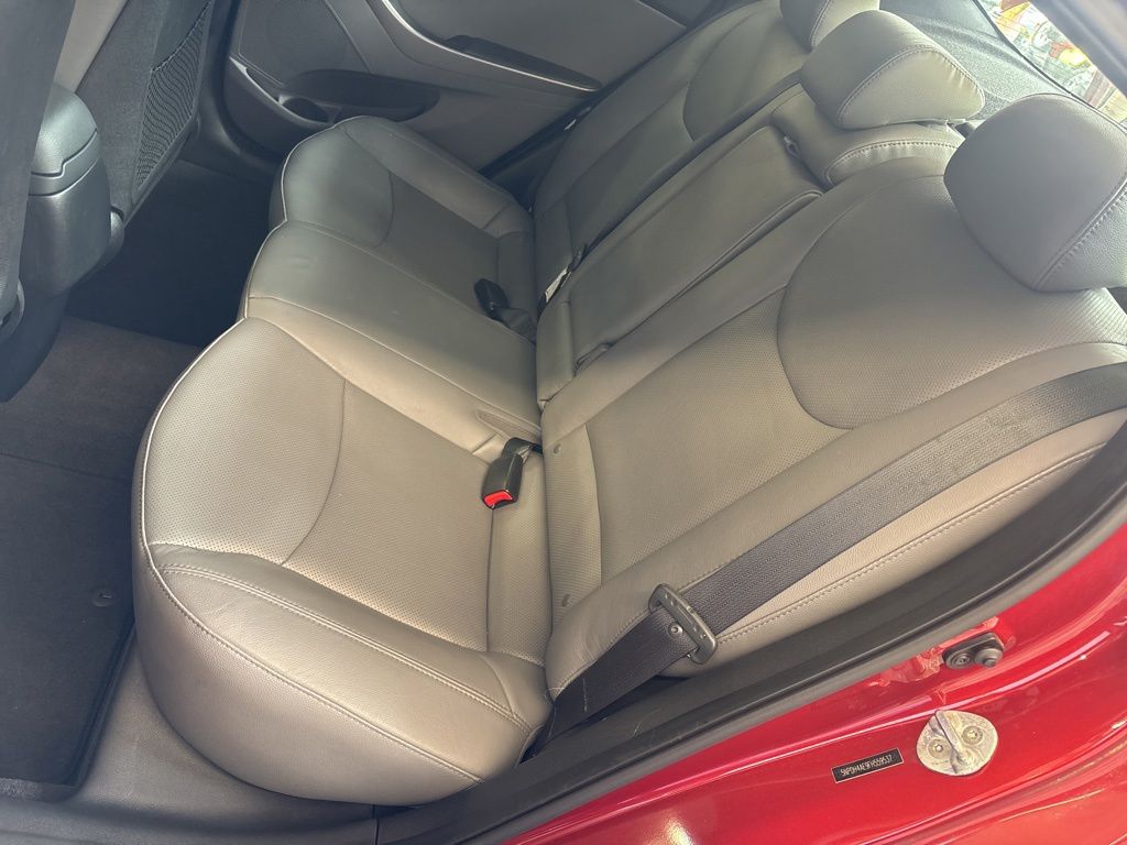 Thumbnail: 2015 Hyundai Elantra - 28