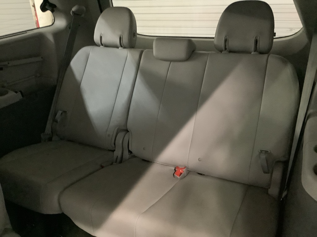 2019 Toyota Sienna XLE Premium 11