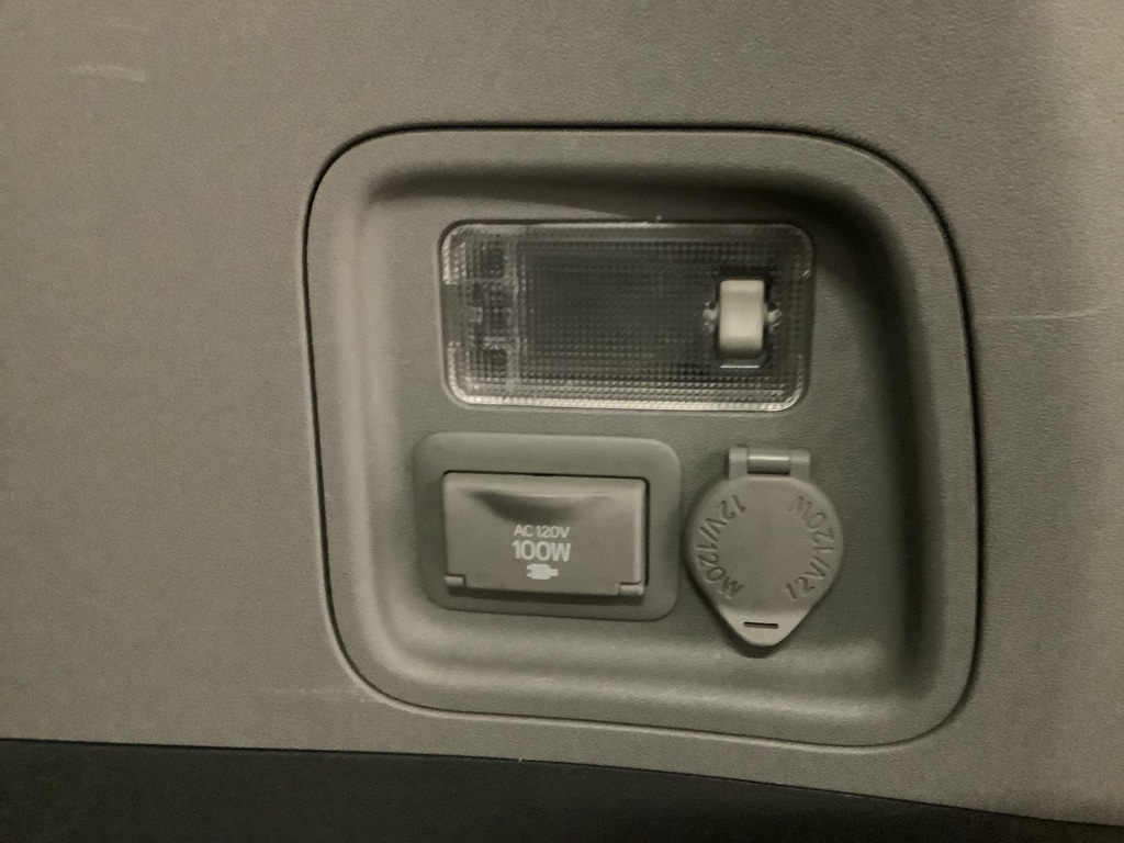2019 Toyota Sienna XLE Premium 39