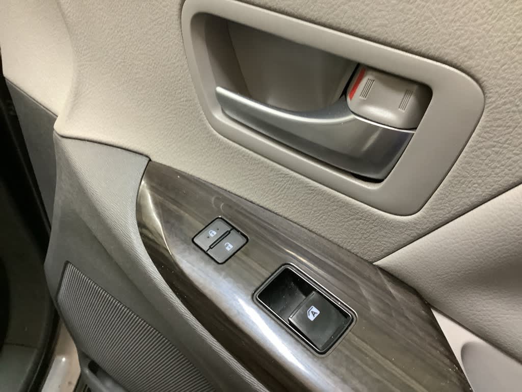 2019 Toyota Sienna XLE Premium 44