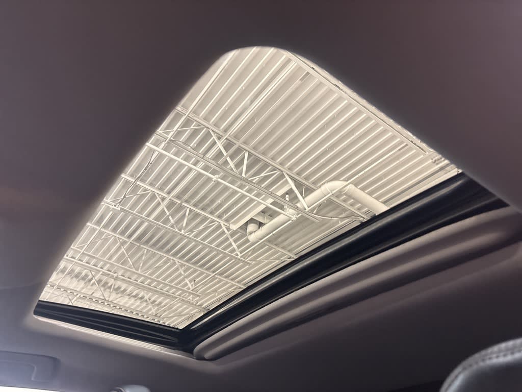 Thumbnail: 2019 Toyota Highlander - 29