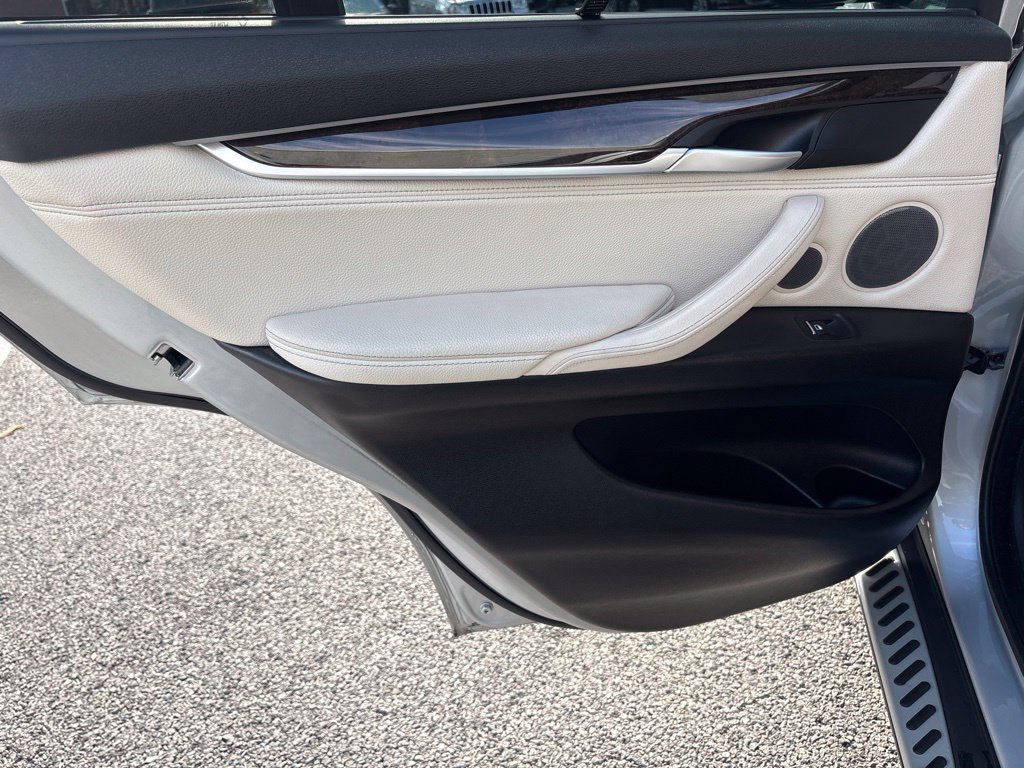 Thumbnail: 2016 BMW X5 - 32