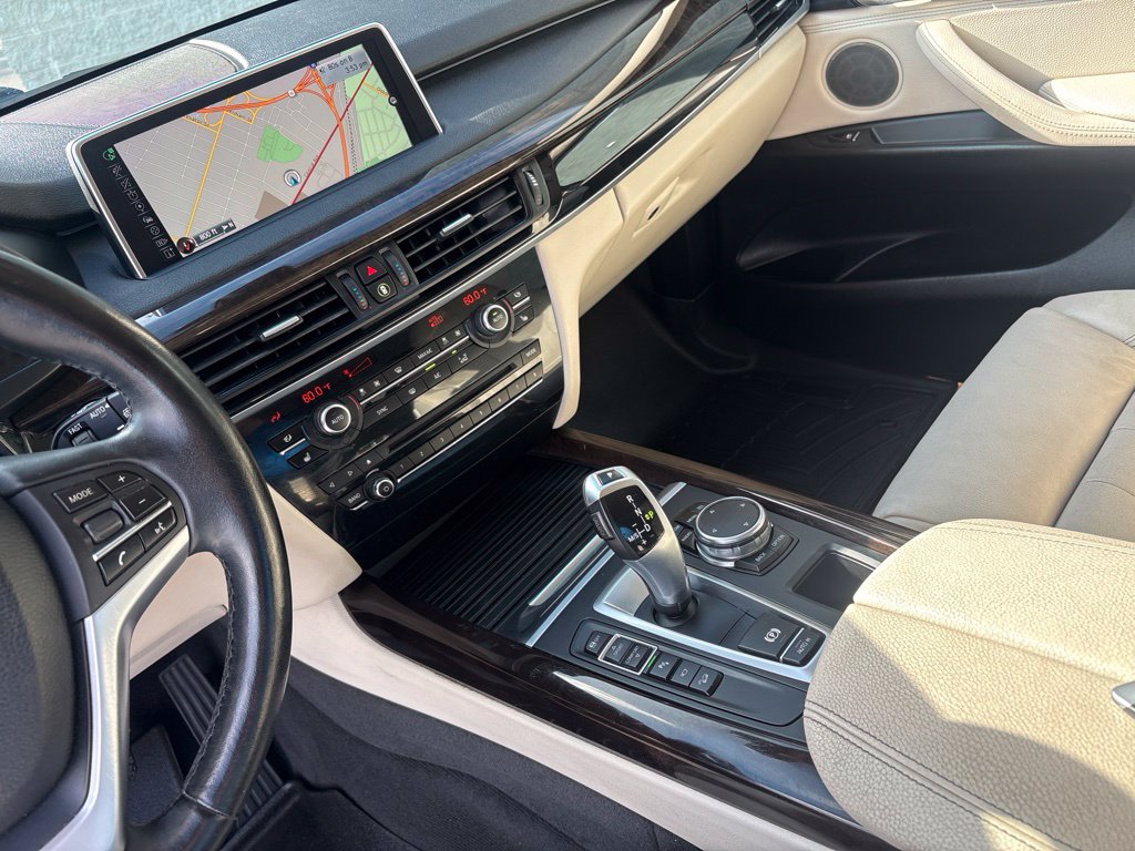 Thumbnail: 2016 BMW X5 - 14