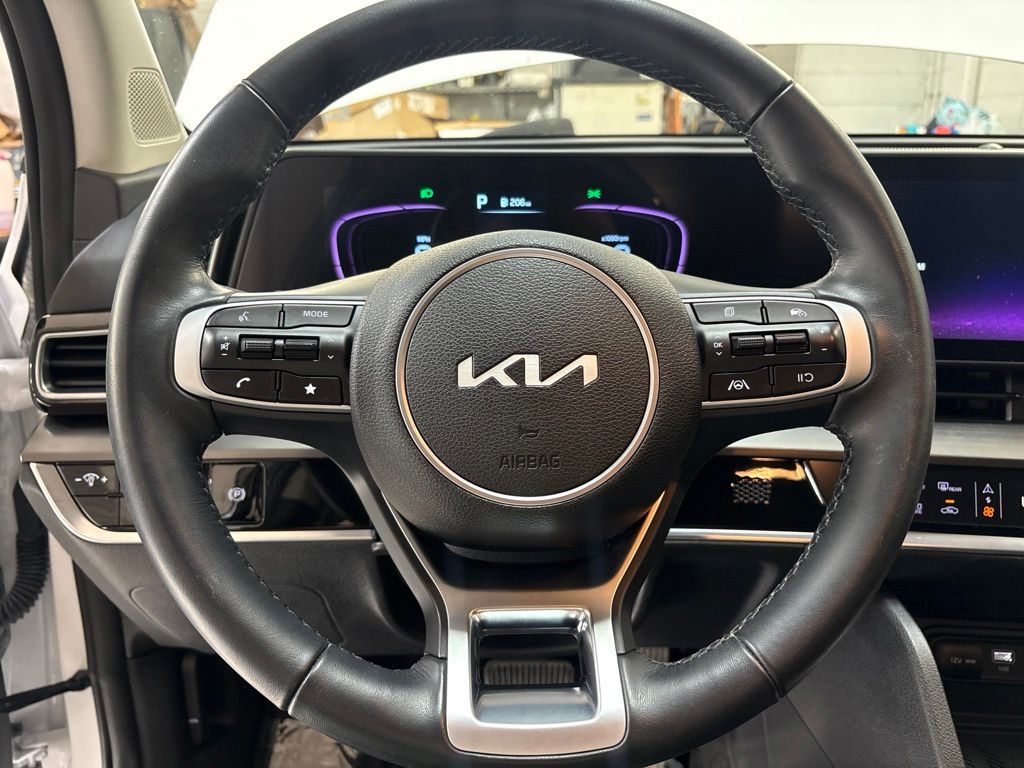 Thumbnail: 2024 Kia Sportage - 8