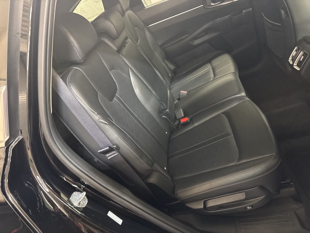 Thumbnail: 2024 Kia Sorento - 10