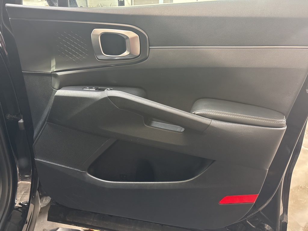 Thumbnail: 2024 Kia Sorento - 43