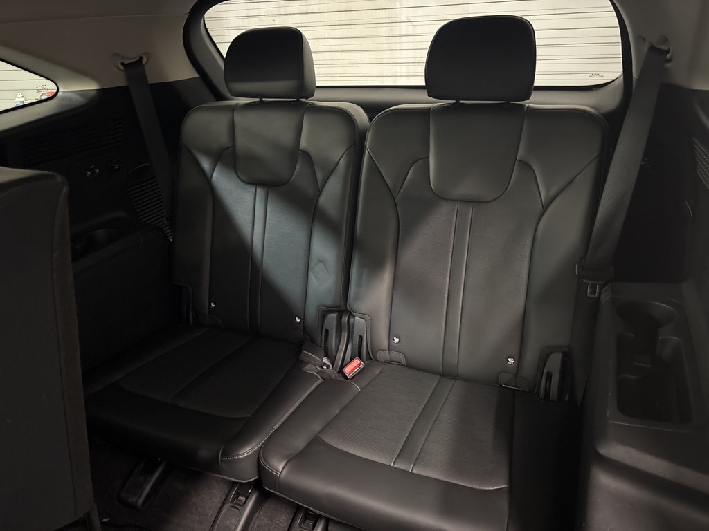 Thumbnail: 2024 Kia Sorento - 34