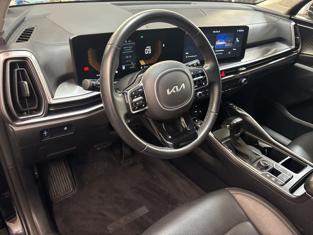 Thumbnail: 2024 Kia Sorento - 2