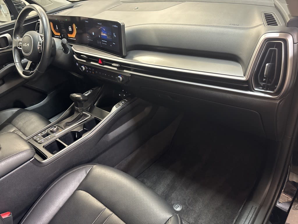 Thumbnail: 2024 Kia Sorento - 13