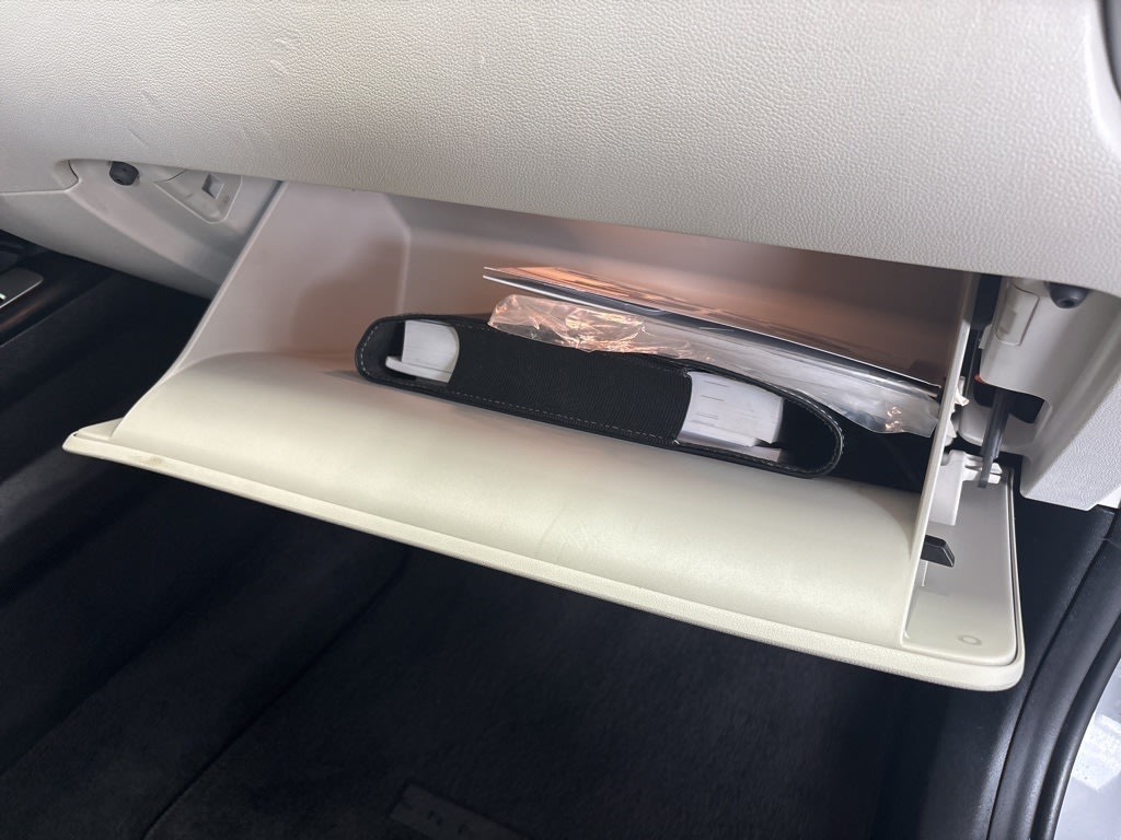 Thumbnail: 2022 Kia Sorento - 52