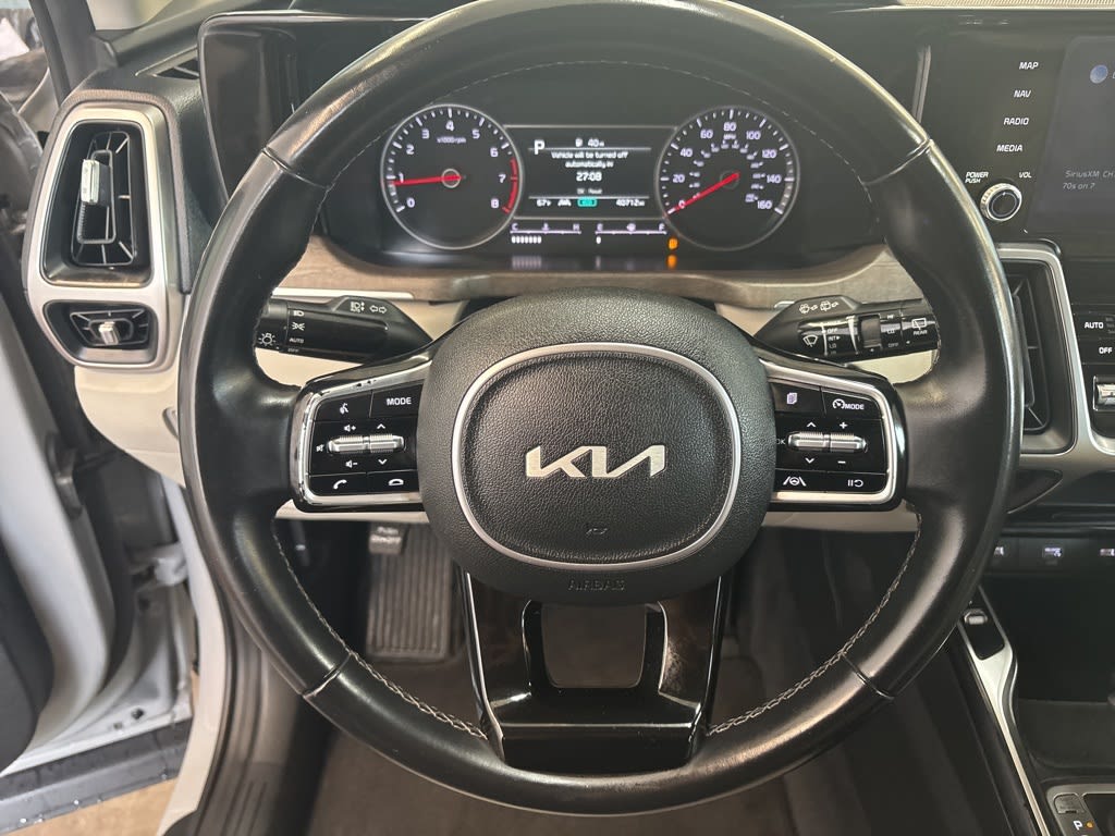 Thumbnail: 2022 Kia Sorento - 8