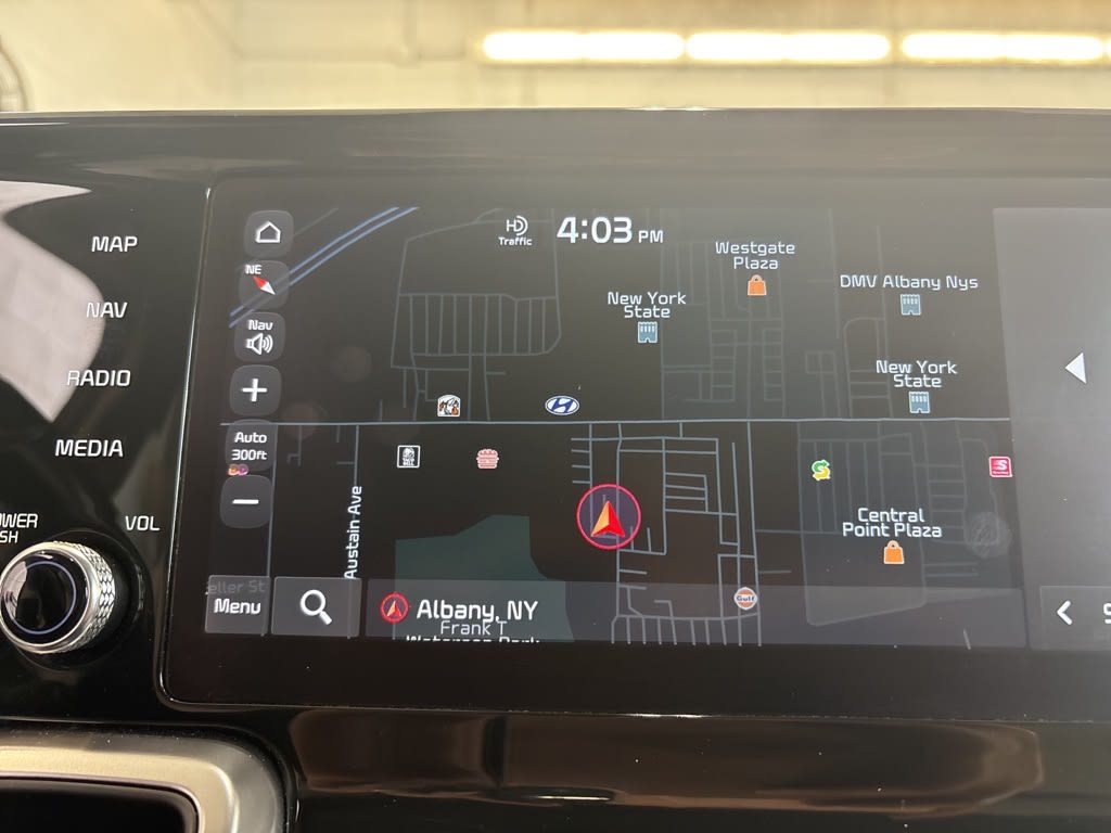 Thumbnail: 2022 Kia Sorento - 35