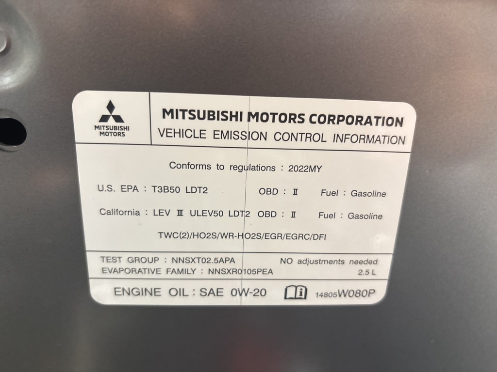 Thumbnail: 2022 Mitsubishi Outlander - 46