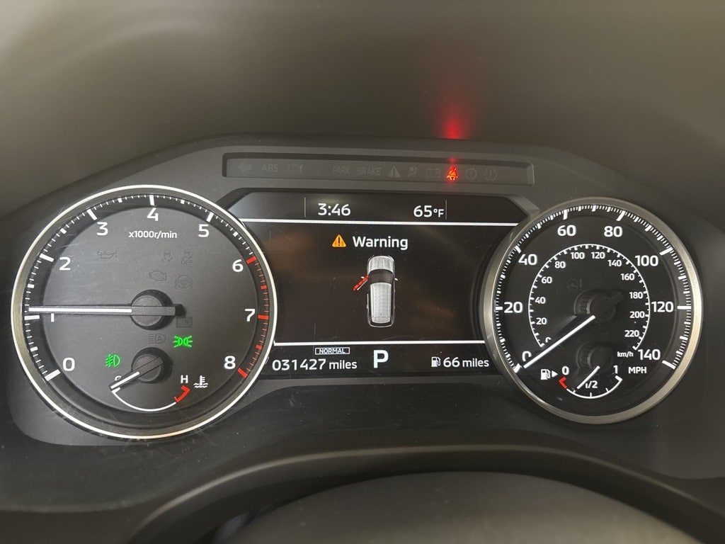 Thumbnail: 2022 Mitsubishi Outlander - 14