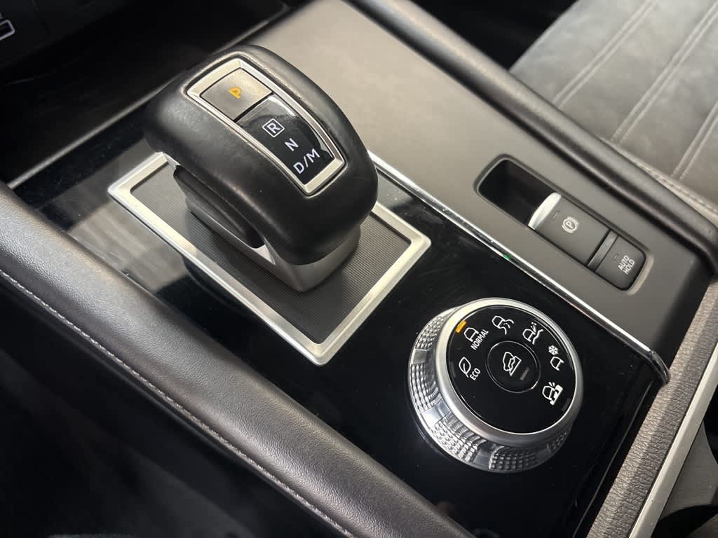 Thumbnail: 2022 Mitsubishi Outlander - 30