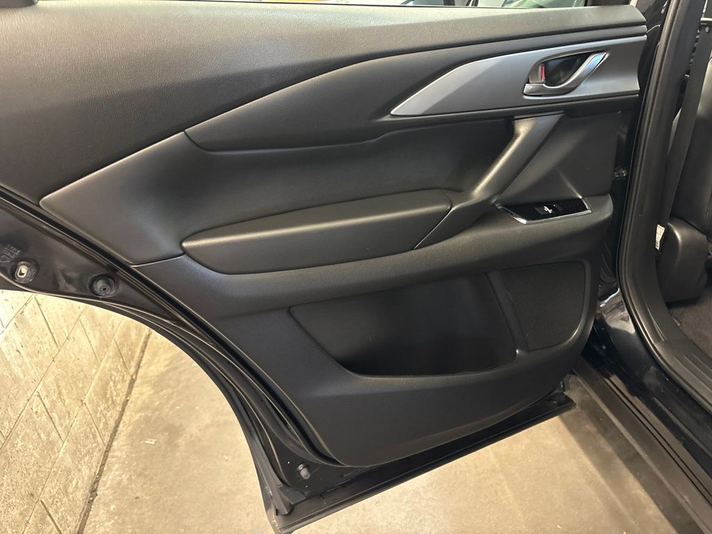 Thumbnail: 2023 Mazda CX-9 - 29