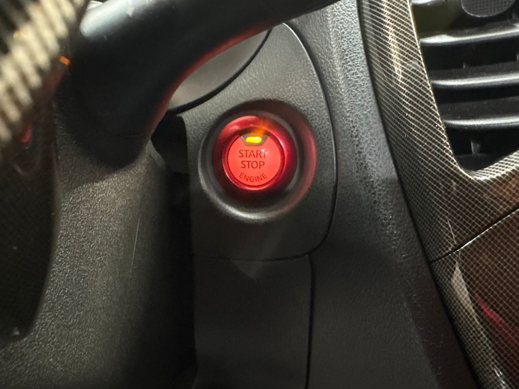 Thumbnail: 2014 Nissan Juke - 25