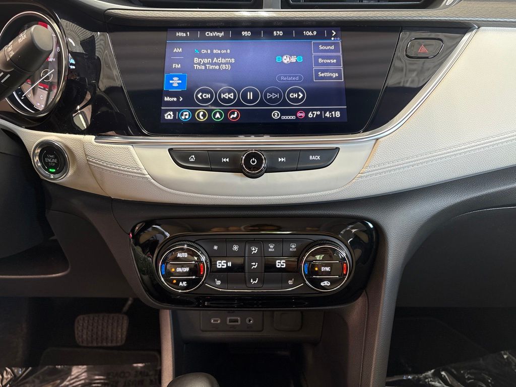Thumbnail: 2022 Buick Encore GX - 13